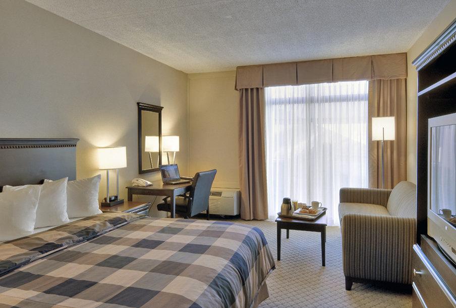 Holiday Inn South Plainfield-Piscataway By Ihg Exterior photo